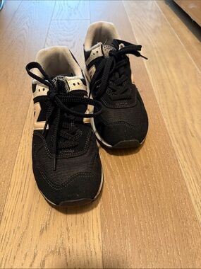 New Balance Black and Cream Women's Sneakers
